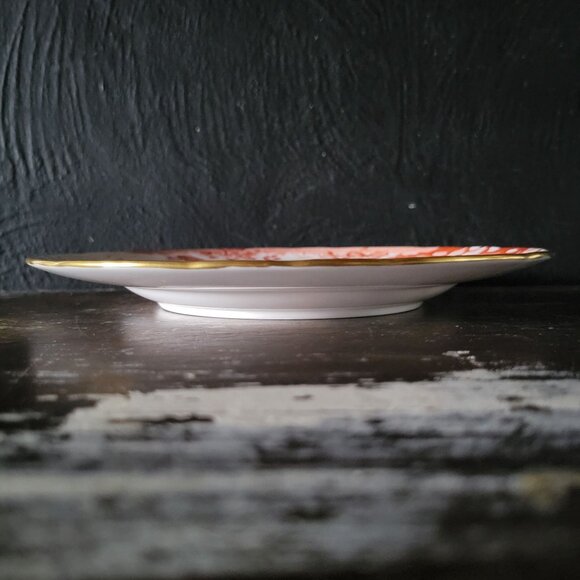 Royal Crown Derby Red Aves Pattern Salad Plate 8.375", Bird Plate - Picture 5 of 7